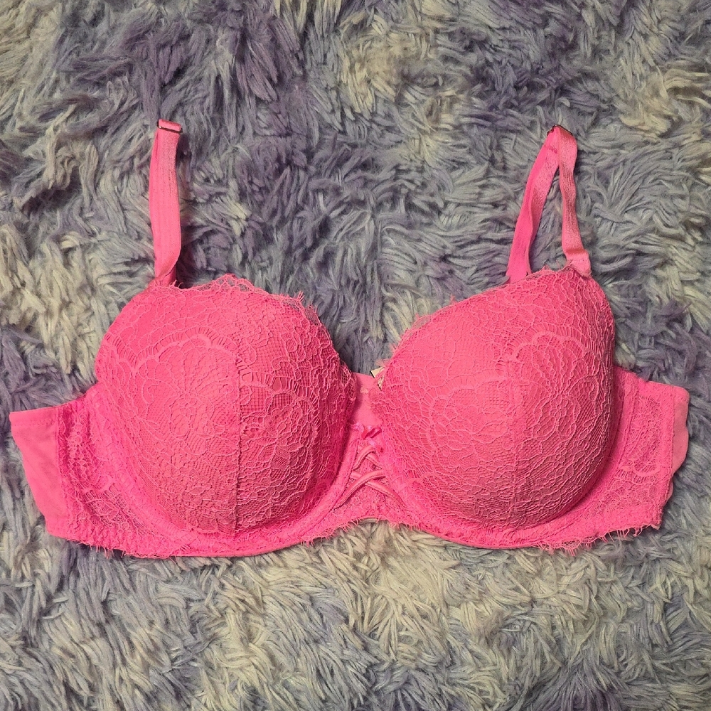 Victoria's Secret Dream Angels Full Coverage T-shirt Pink Lace Bra
